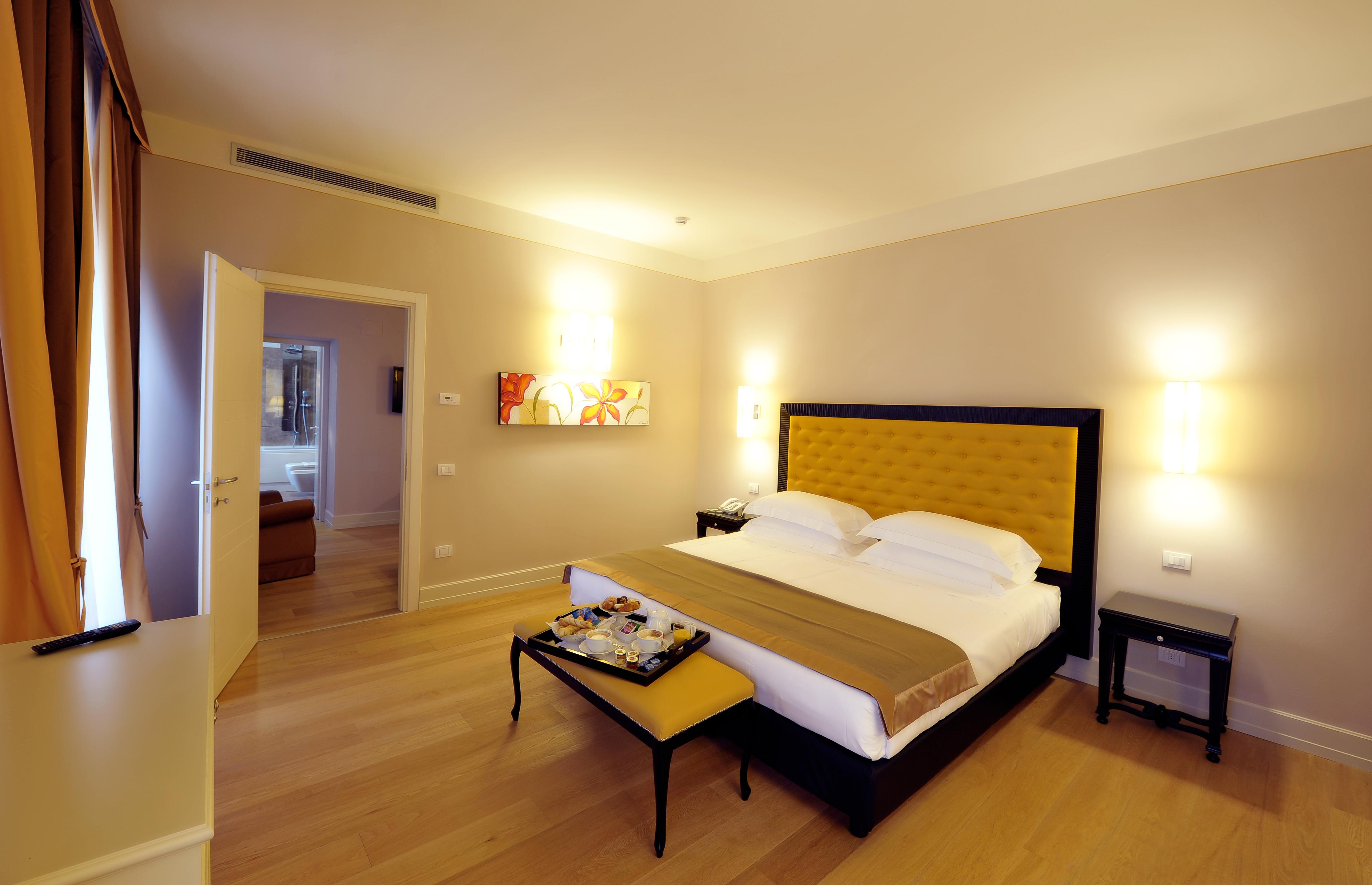 Palazzo San Lorenzo & 4*