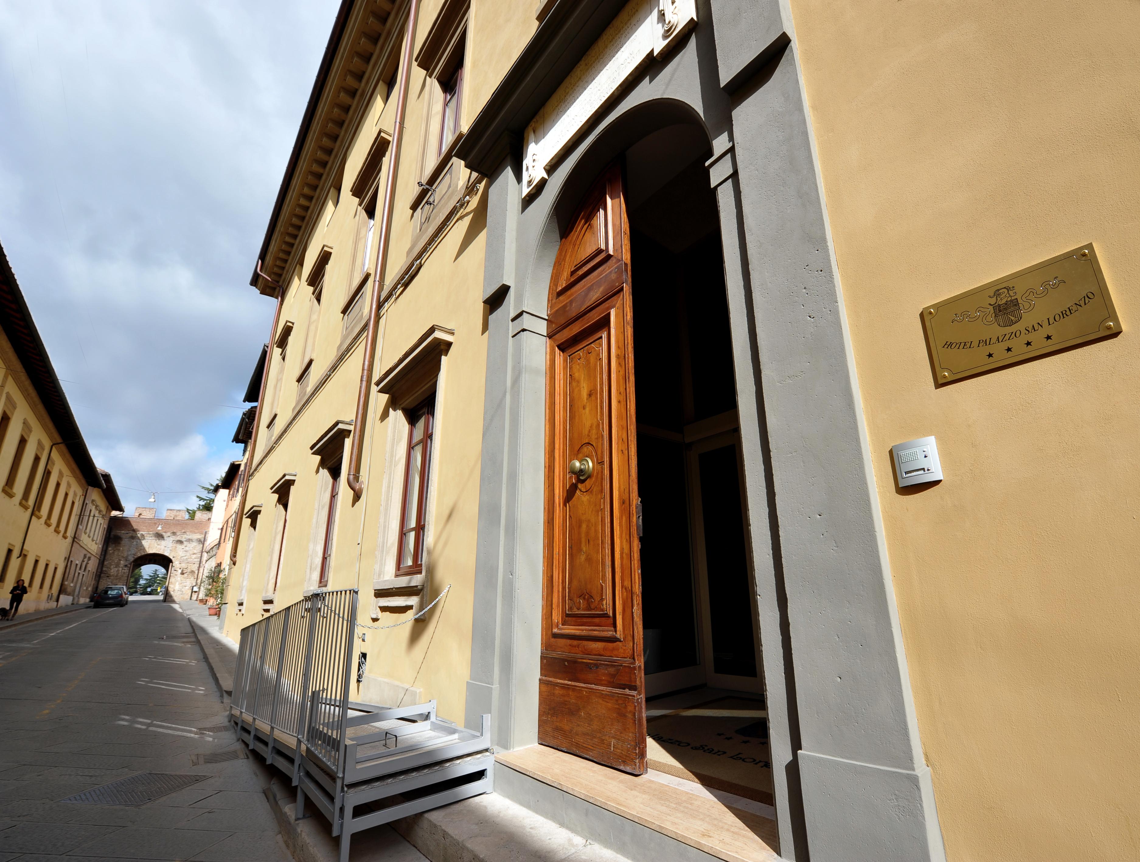 Palazzo San Lorenzo & 4* Colle Val D'Elsa