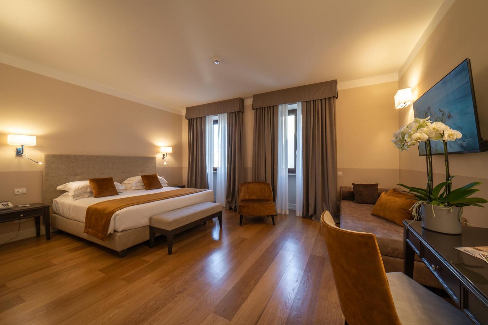 Palazzo San Lorenzo & 4*